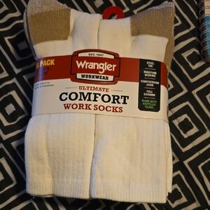 Wrangler Men's White and Brown Ultimate Comfort Socks